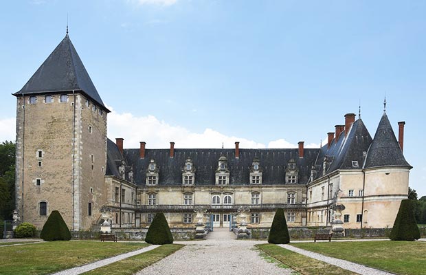entrée-chateau-de-fleville