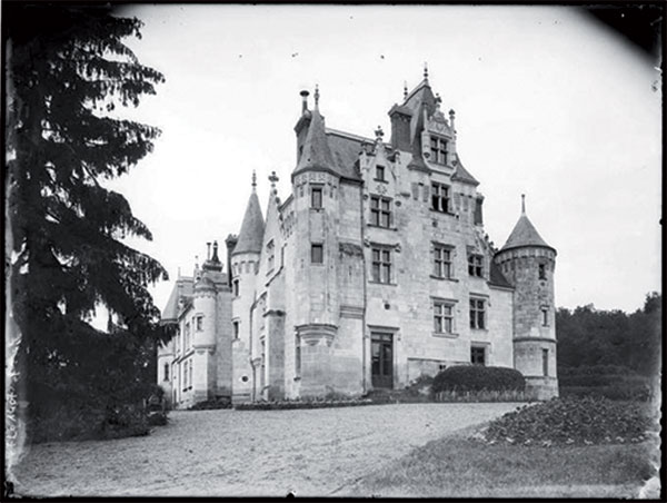 vieille photo du château de Brou